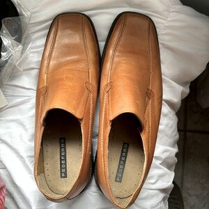 Shoe pure leather for men never use like new caramel color tan fit size 13w